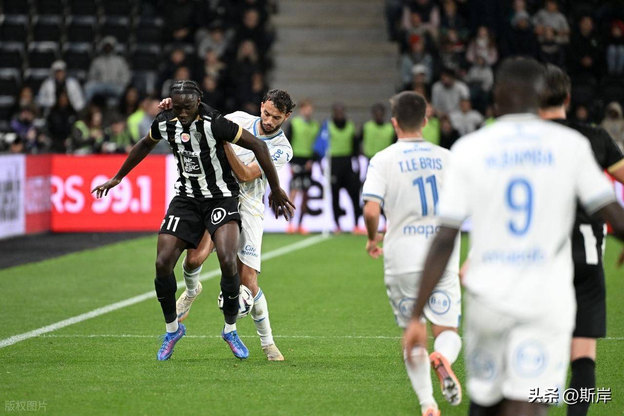 kaiyun sports-法甲转会期走向成谜，里昂调整名单，媒体盛赞，心理建设被强调-kaiyun sports