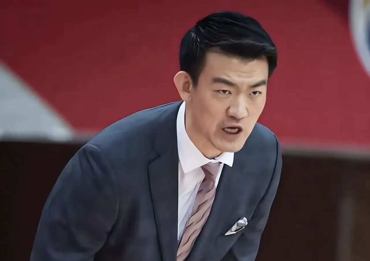 开云-广厦男篮迎亚冠关键赛；赛后完成体检；球迷炸锅；资深球员宣示担当-开云