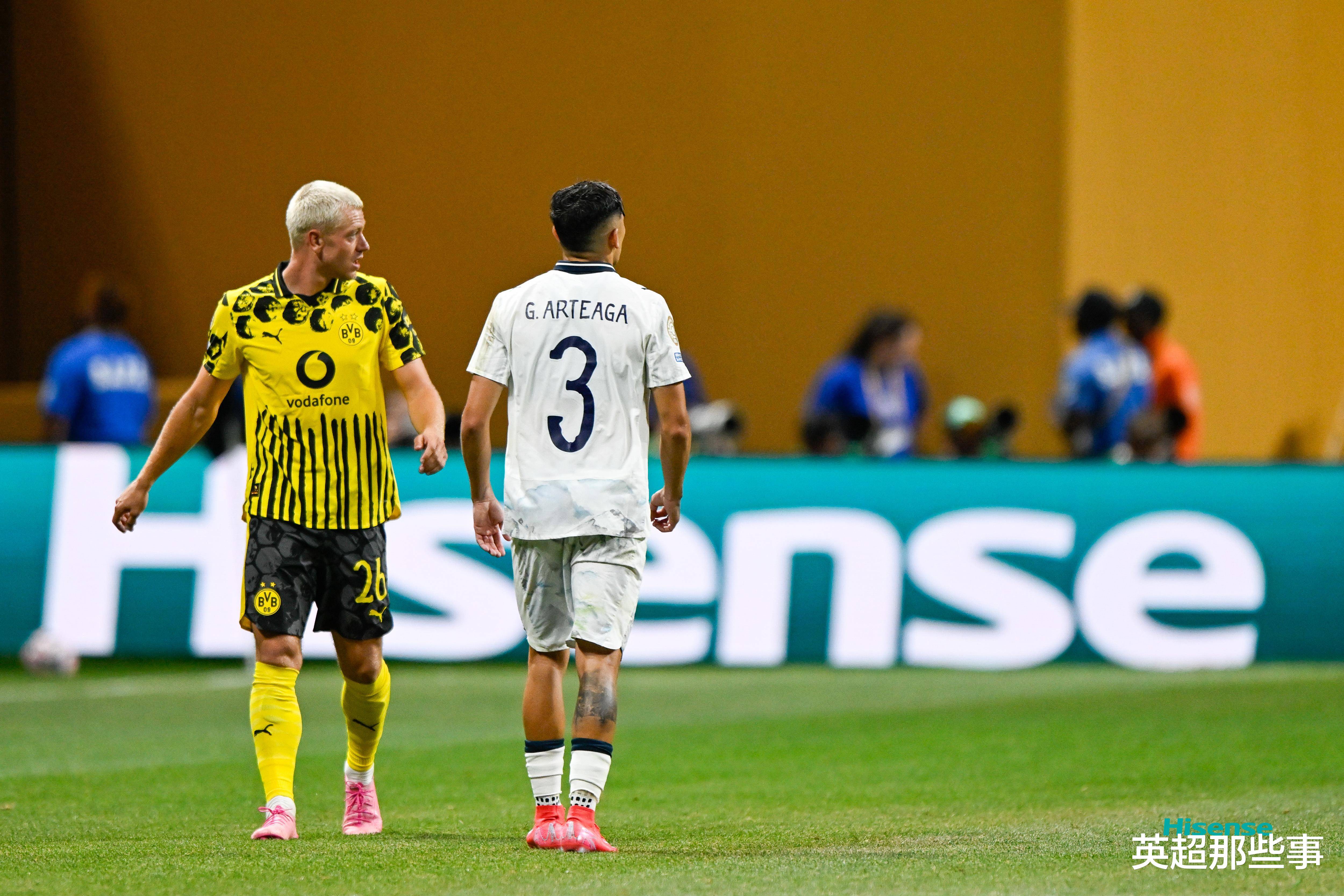 转折点洛杉矶快船调整名单,德甲赛后攻防权衡,话题不断,轮换策略成焦点的简单介绍 转折点洛杉矶快船调整名单,德甲赛后攻防权衡,话题不断,轮换策略成焦点的简单介绍